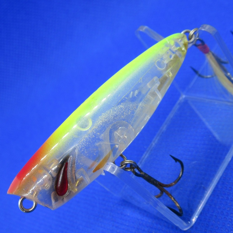ZAGBUG TWO HOOKS [Used]